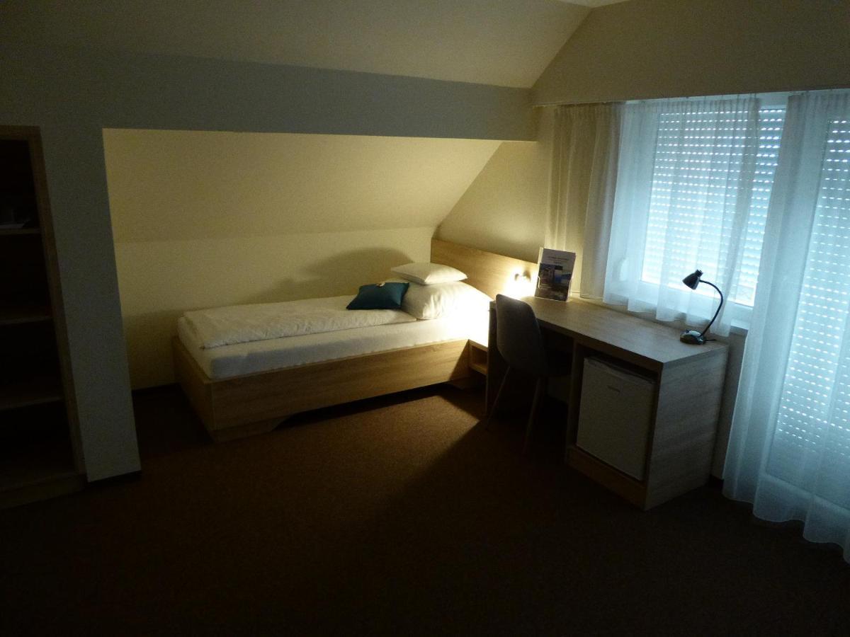 Belvarosi Nemes Apartmanhaz Szekszárd Exteriör bild