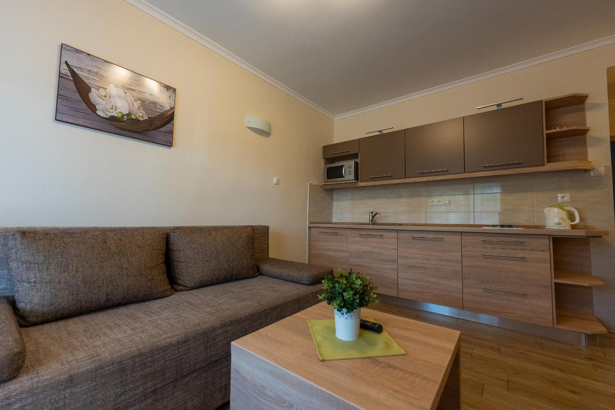 Belvarosi Nemes Apartmanhaz Szekszárd Exteriör bild
