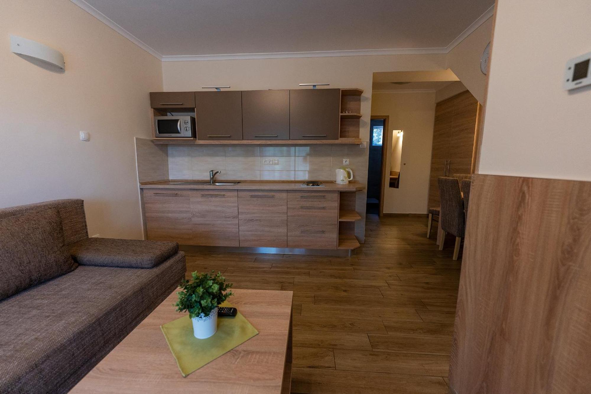 Belvarosi Nemes Apartmanhaz Szekszárd Exteriör bild