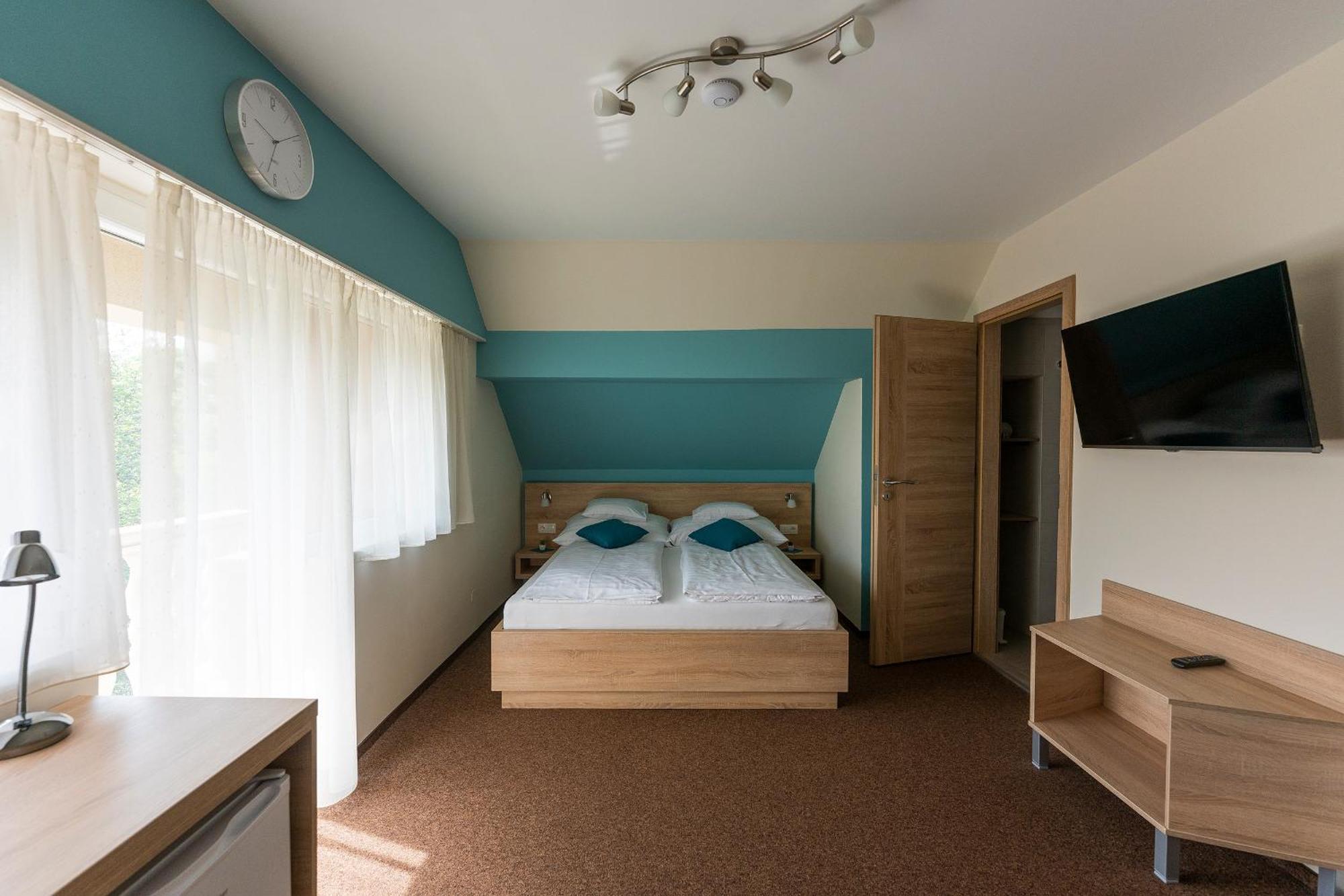 Belvarosi Nemes Apartmanhaz Szekszárd Exteriör bild