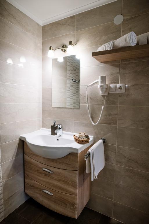 Belvarosi Nemes Apartmanhaz Szekszárd Exteriör bild
